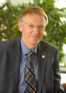 dr. Janez Potočnik